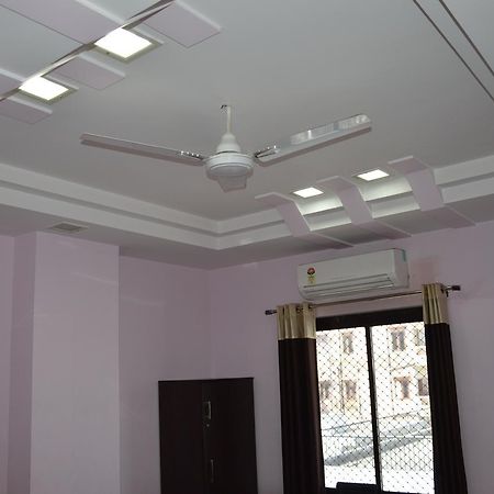 Hotel Galaxy Inn جايبور المظهر الخارجي الصورة