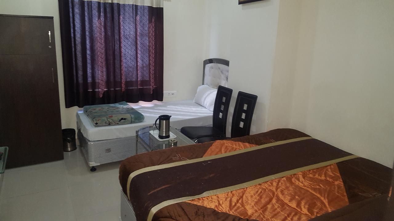 Hotel Galaxy Inn جايبور المظهر الخارجي الصورة