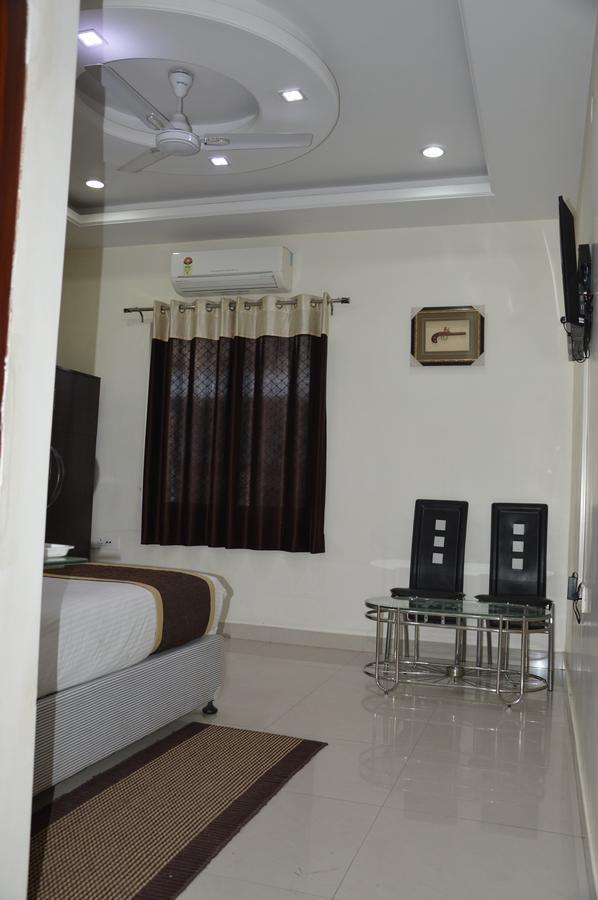 Hotel Galaxy Inn جايبور المظهر الخارجي الصورة